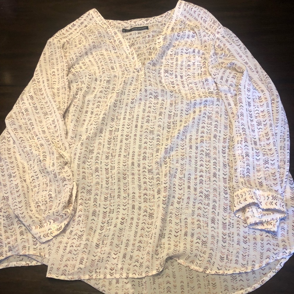 Maurices size 3 top like new